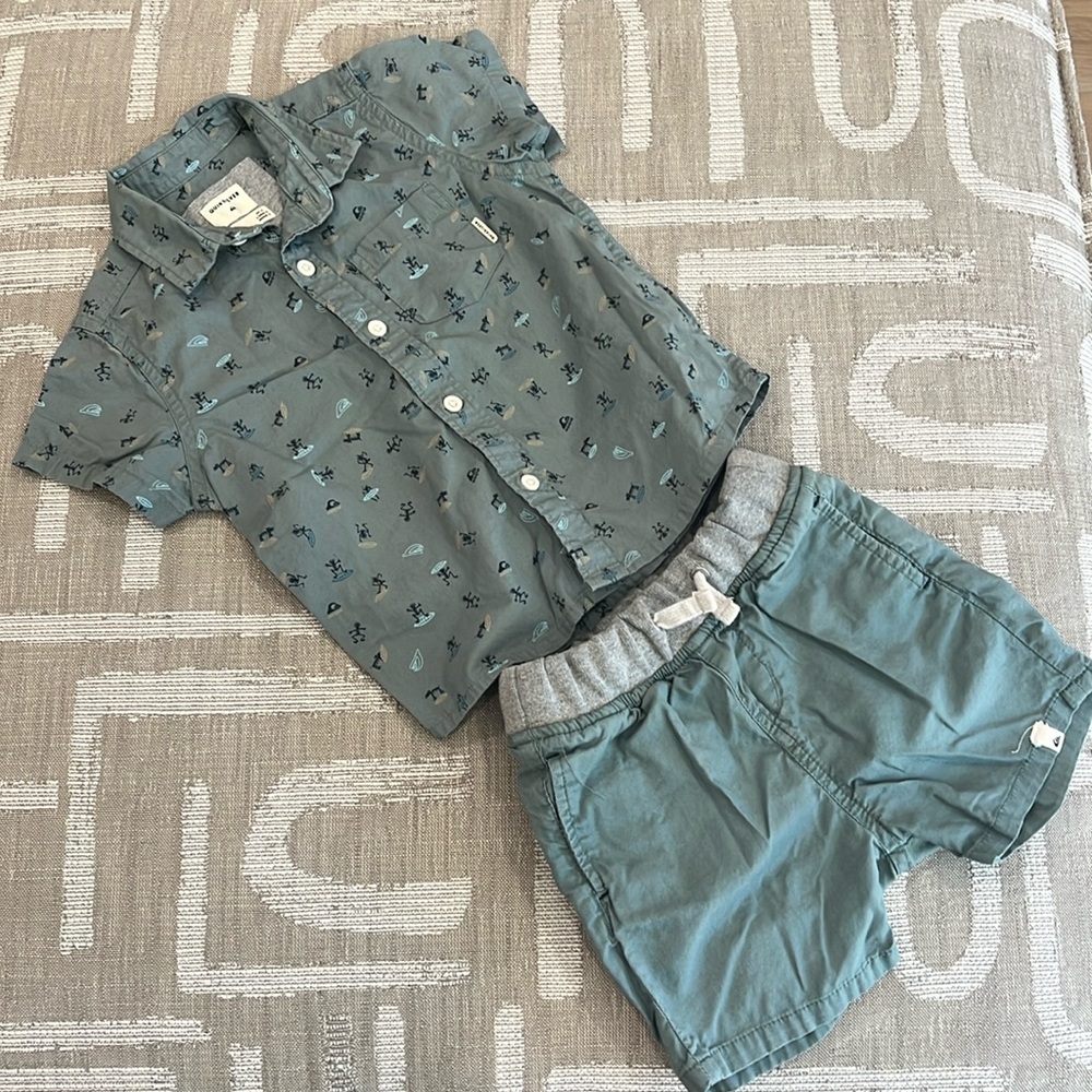 Quicksilver Toddler Matching Collar shirt and shorts set Sz 3